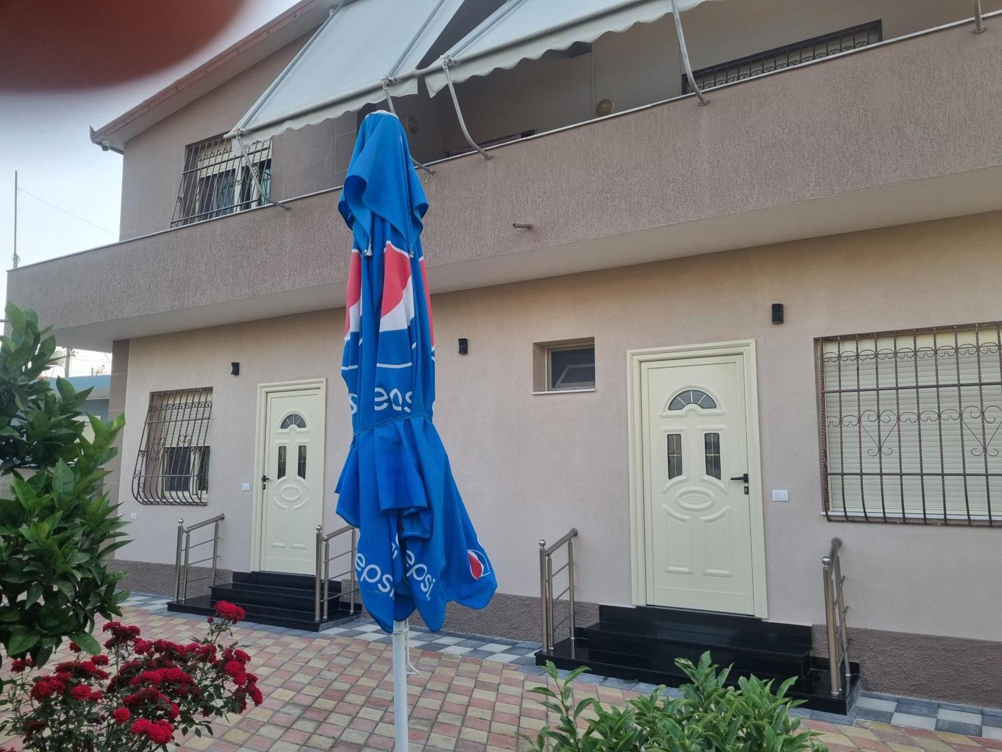 Vila Megi-Rent Room Vlorë Eksteriør bilde
